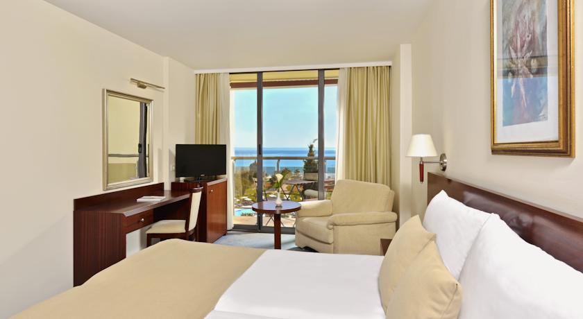 iberostar-bellevue-image-12