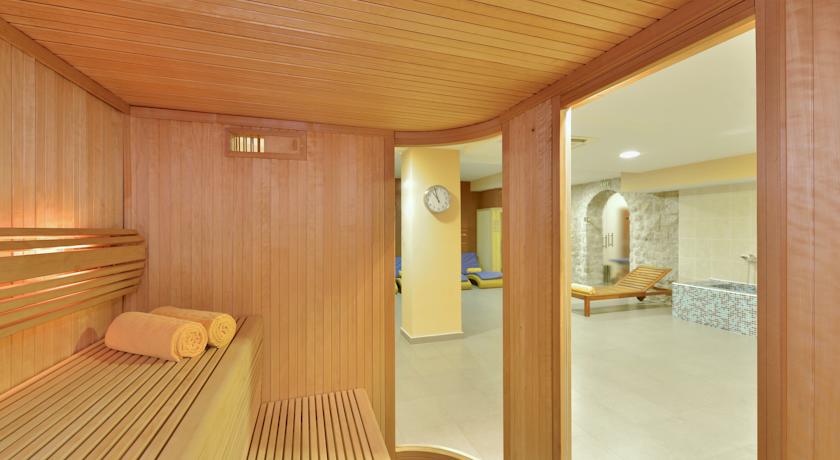 iberostar-bellevue-image-8